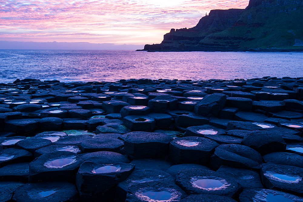 Basalt columns at the Giant's Causeway, UNESCO World Heritage Site, County Antrim, Ulster, Northern Ireland, United Kingdom, Europe