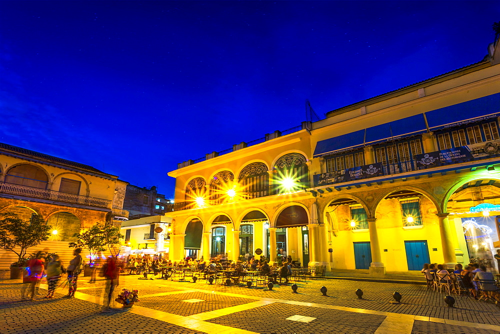 Old Town Square, Plaza Vieja at night, La Habana Vieja, UNESCO World Heritage Site, La Habana (Havana), Cuba, West Indies, Caribbean, Central America