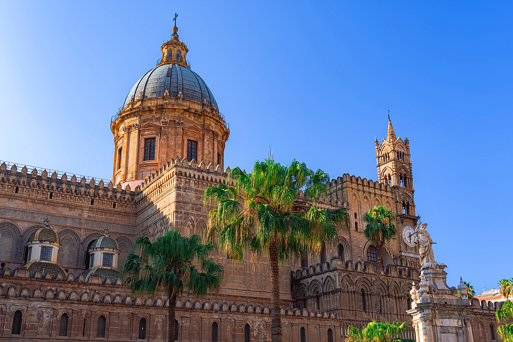 Palermo Cathedral, Roman Catholic Church facade, UNESCO World Heritage Site, Palermo, Sicily, Italy, Mediterranean, Europe