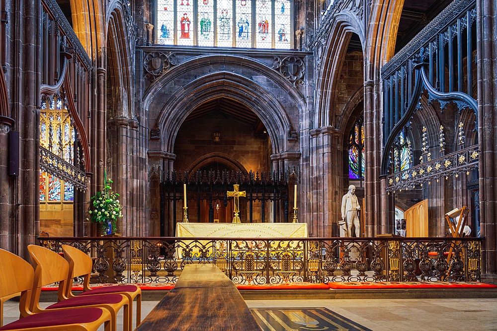 High Altar in Manchester Cathedral, Manchester, England, United Kingdom, Europe