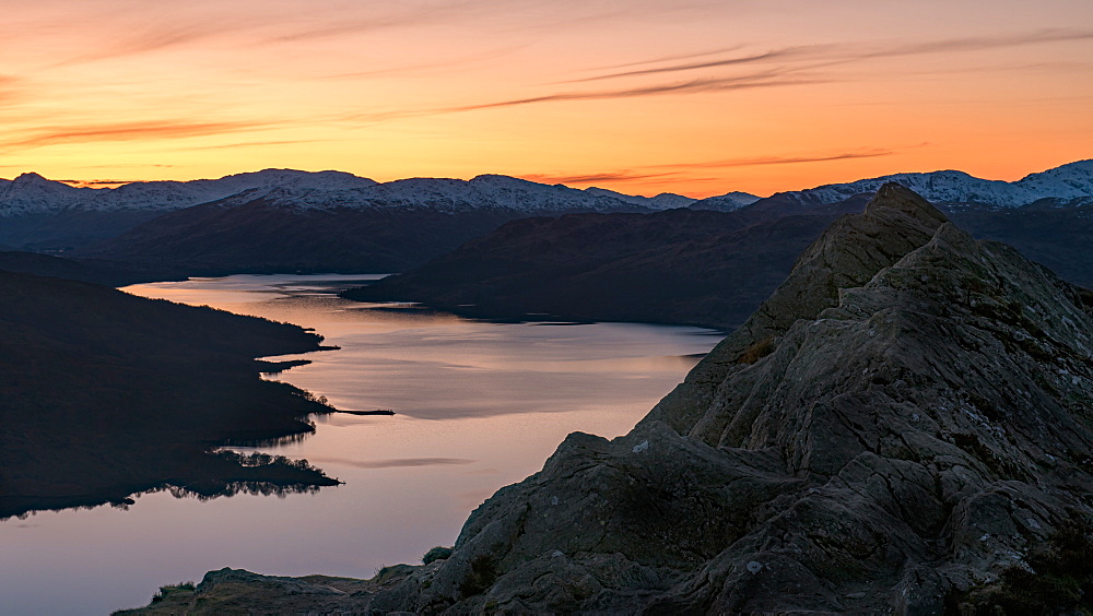 Ben A'an, one of the most popular of Scotland's smaller hills with stunning views over Loch Katrine, The Trossachs, Scotland, United Kingdom, Europe