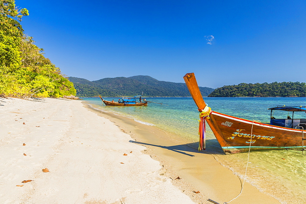 Longtail boats on Ko Rawi Island in Tarutao National Marine Park, Thailand, Southeast Asia, Asia