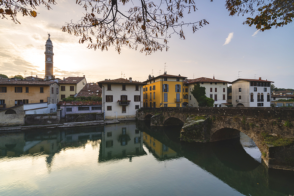 Autumn Sunrise in Palazzolo sull'Oglio, Brescia province, Lombardy, Italy, Europe