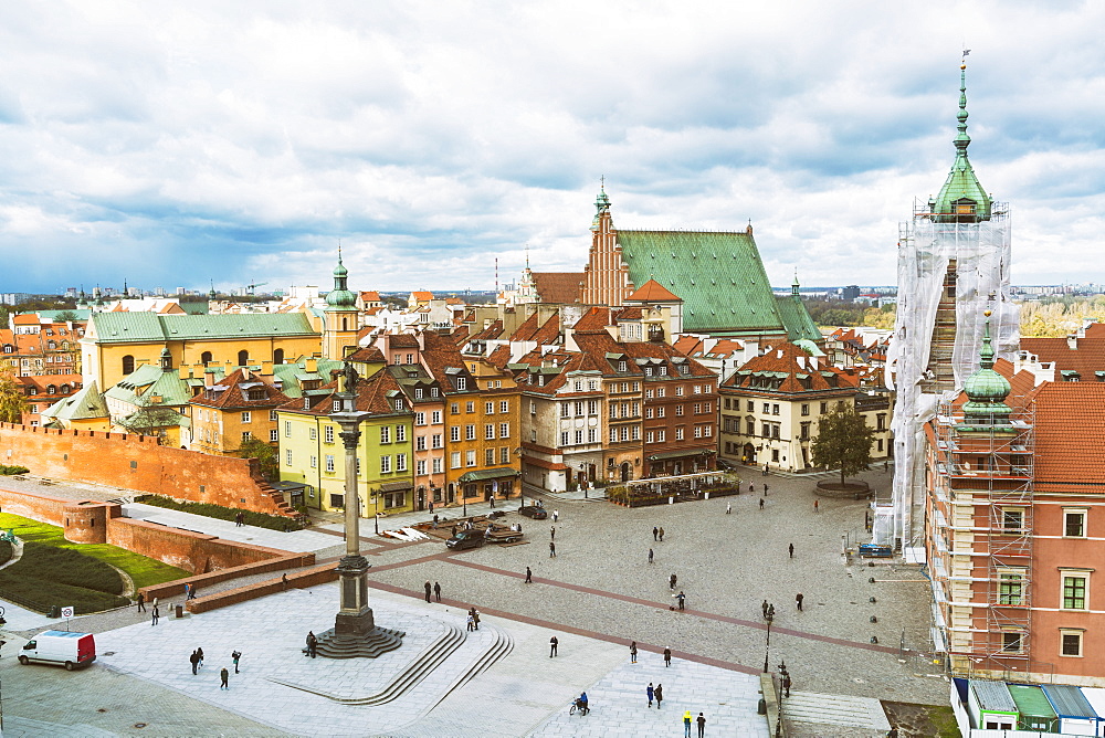 Sigismund's Column at the Castle Square (Plac Zamkowy), Old City, UNESCO World Heritage Site, Warsaw, Poland, Europe