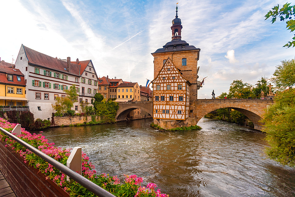 Old townhall with Geyersworthsteg wooden bridge, Bamberg, UNESCO World Heritage Site, Bavaria, Germany, Europe