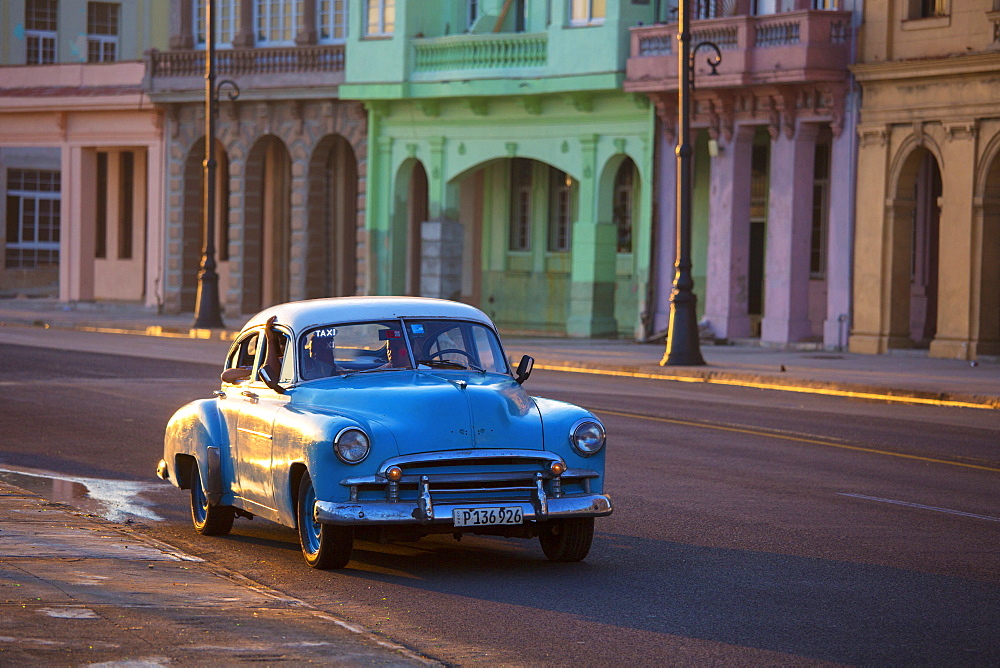 Old American car, Havana, Cuba, West Indies, Caribbean, Central America