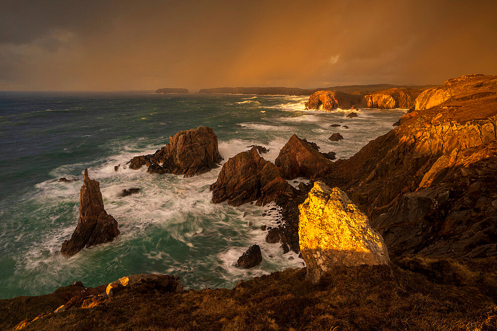 Damatic conditions at Mangersta, Mangersta Beach, Isle of Lewis and Harris, Outer Hebrides, Scotland, United Kingdom, Europe