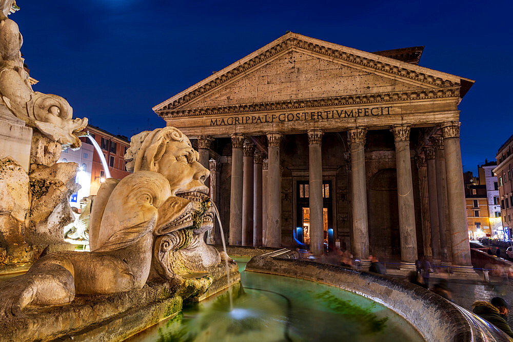 The Pantheon with fountain at night, UNESCO World Heritage Site, Piazza della Rotonda, Rome, Lazio, Italy, Europe