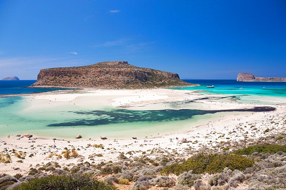 View over Balos Beach to Gramvousa Bay and the island of Imeri Gramvousa, near Kissamos, Hania (Chania), Crete, Greek Islands, Greece, Europe