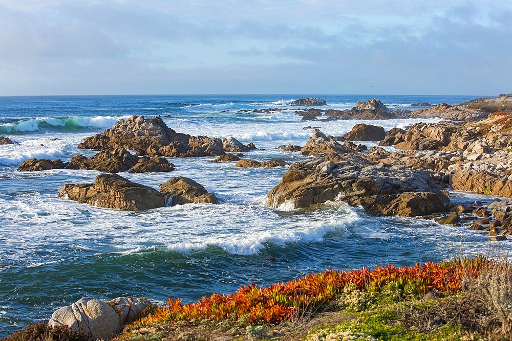 Powerful Pacific Ocean waves battering rocky coastline of the Monterey Peninsula, Pacific Grove, Monterey, California, United States of America, North America