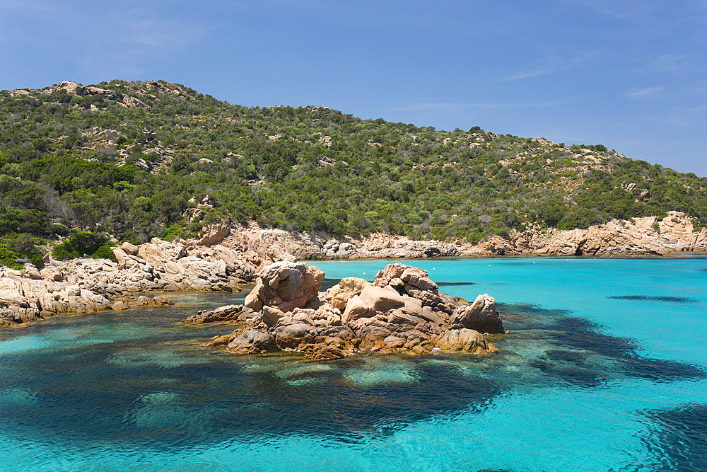 Typical granite rock formations in turquoise sea off Cala Granara, Spargi Island, La Maddalena Archipelago National Park, Sassari, Sardinia, Italy, Mediterranean, Europe