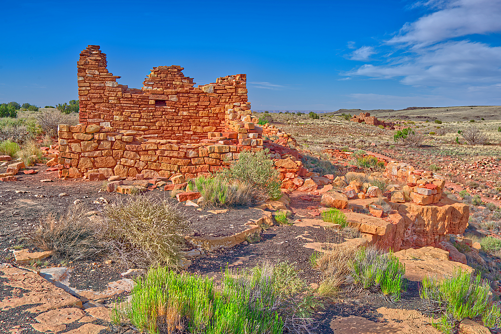 Box Canyon Indian Dwelling with the Lomaki Pueblo ruins in the background, Wupatki National Monument, Arizona, United States of America, North America