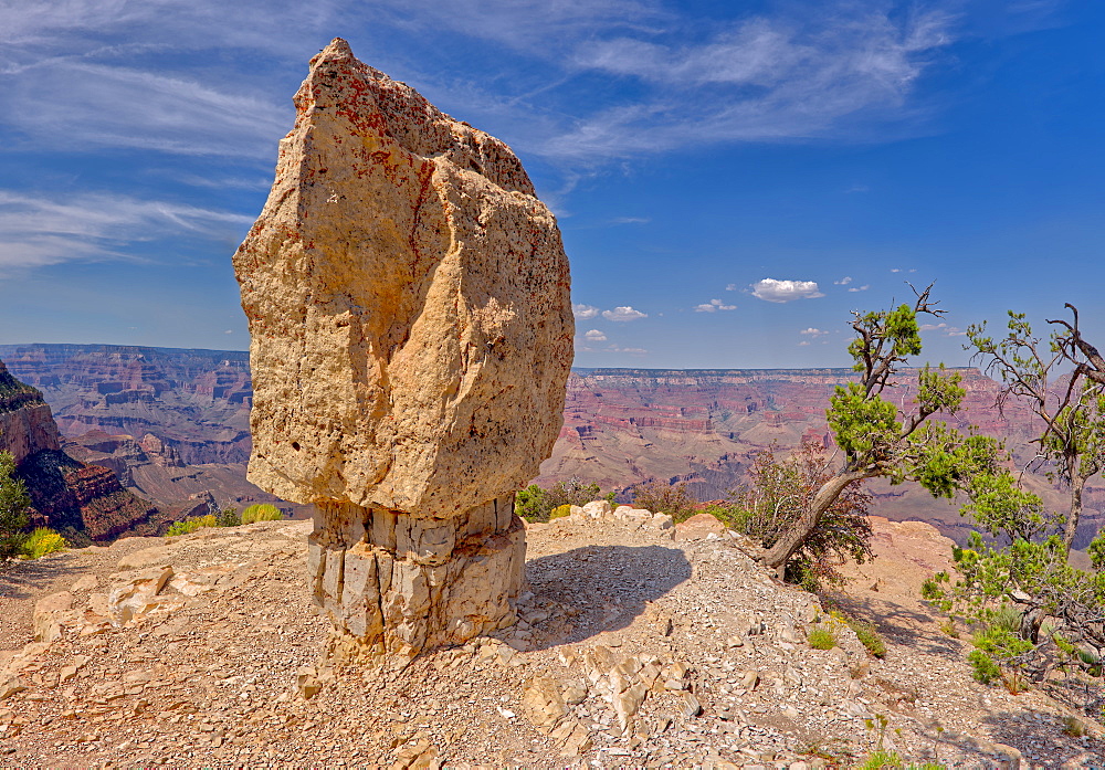 Closeup of Shoshone Rock on the edge of Shoshone Point on the south rim of the Grand Canyon, Grand Canyon National Park, UNESCO World Heritage Site, Arizona, United States of America, North America