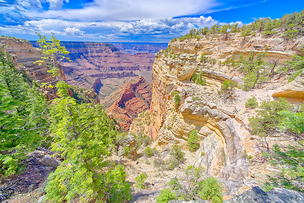 A deep dropoff at Grand Canyon called Loki's Abyss east of Thor's Hammer Overlook, with Loki's Rock just right of center, Grand Canyon National Park, UNESCO World Heritage Site, Arizona, United States of America, North America