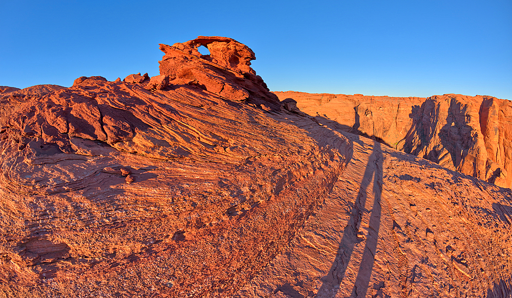 A little rock arch near the cliff of the Spur Canyon north of the main overlook of Horseshoe Bend, Arizona, United States of America, North America