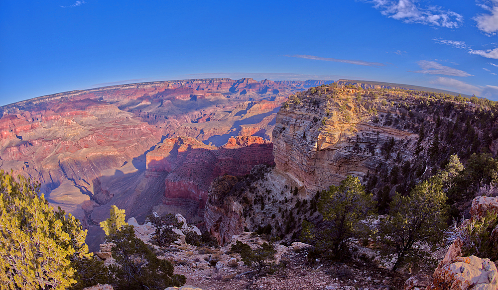 The Powell Memorial in the distance viewed from Hopi Point, Grand Canyon, UNESCO World Heritage Site, Arizona, United States of America, North America