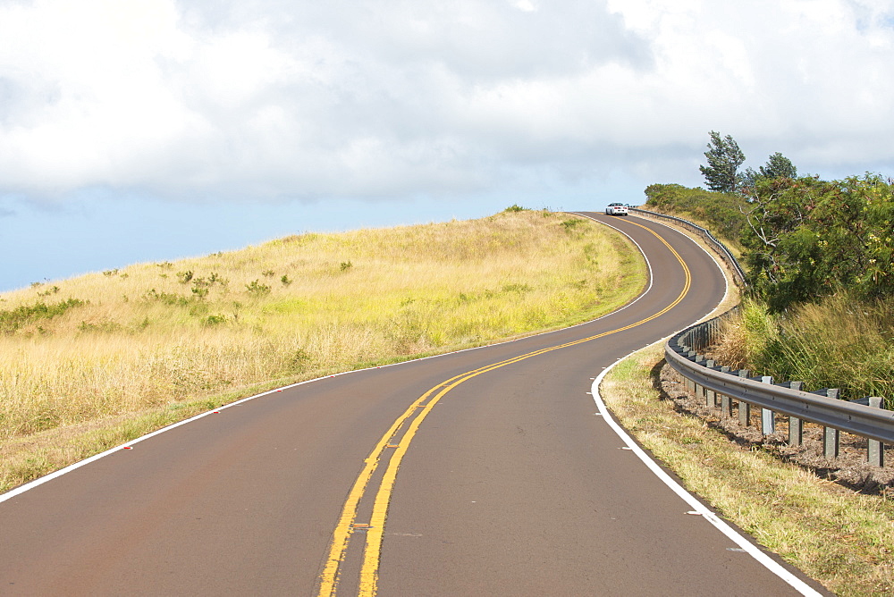 Winding road on Kauai, Hawaii, United States of America, North America