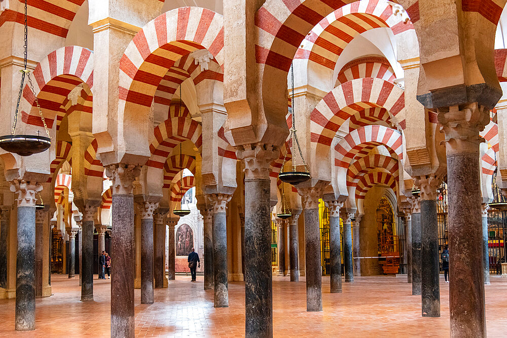 Interior of Mezquita de Cordoba (the Mosque-Cathedral of Cordoba), UNESCO World Heritage Site, Cordoba, Andalusia, Spain,  Europe