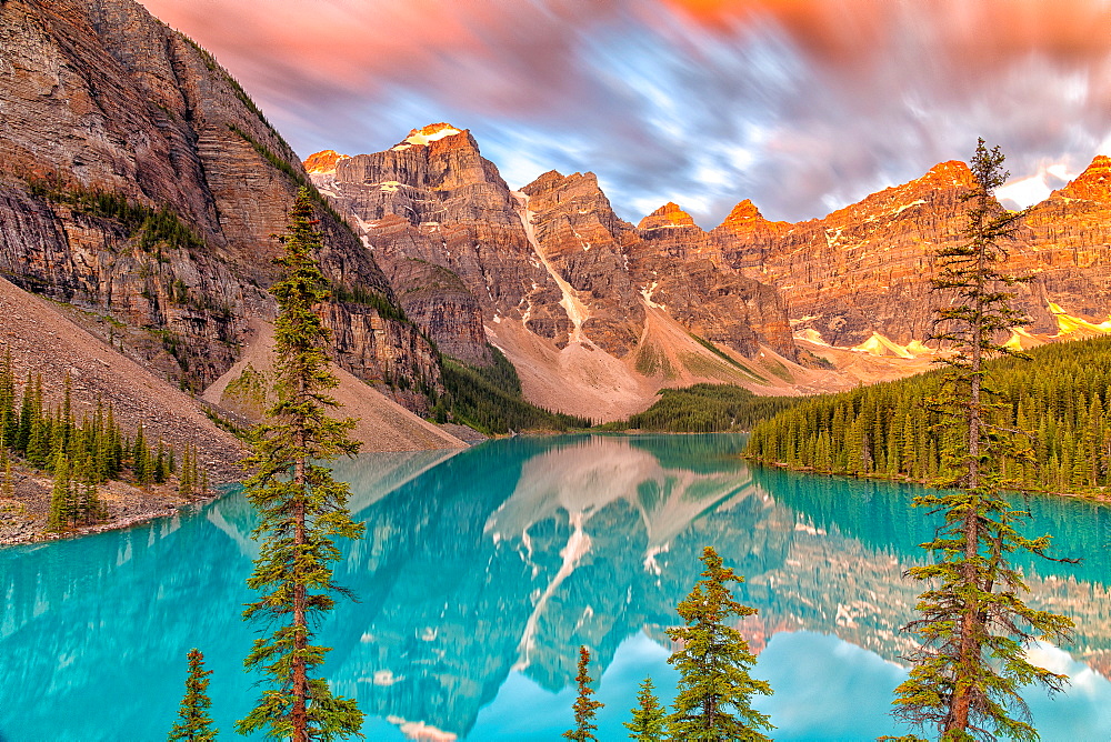 Lake Moraine at sunrise, long exposure, Banff National Park, UNESCO World Heritage Site, Alberta, Canadian Rockies, Canada, North America