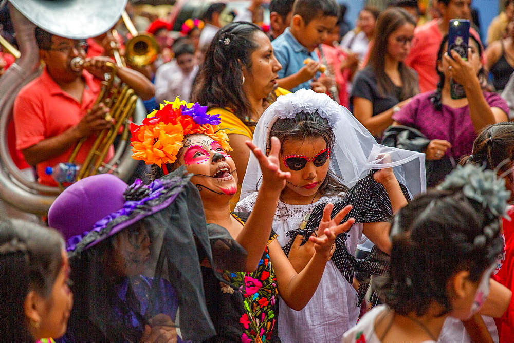 Dia De Los Muertos (Day of the Dead) celebrations in Oaxaca, Mexico, North America