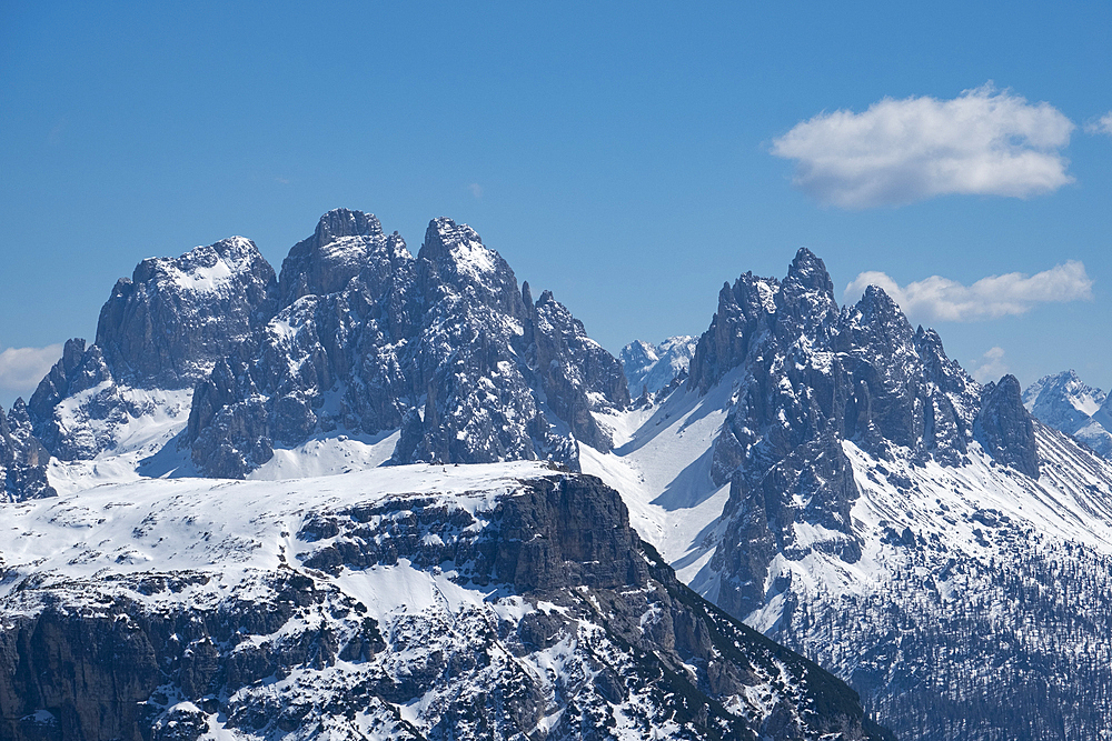 Mount Cristallo covered by snow on a sunny day, Cortina d'Ampezzo, Dolomites, Belluno, Italy, Europe