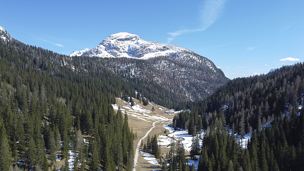 Croda da Rancona with snow on the top in the mountains near Cortina d'Ampezzo, Dolomites, Belluno, Italy, Europe