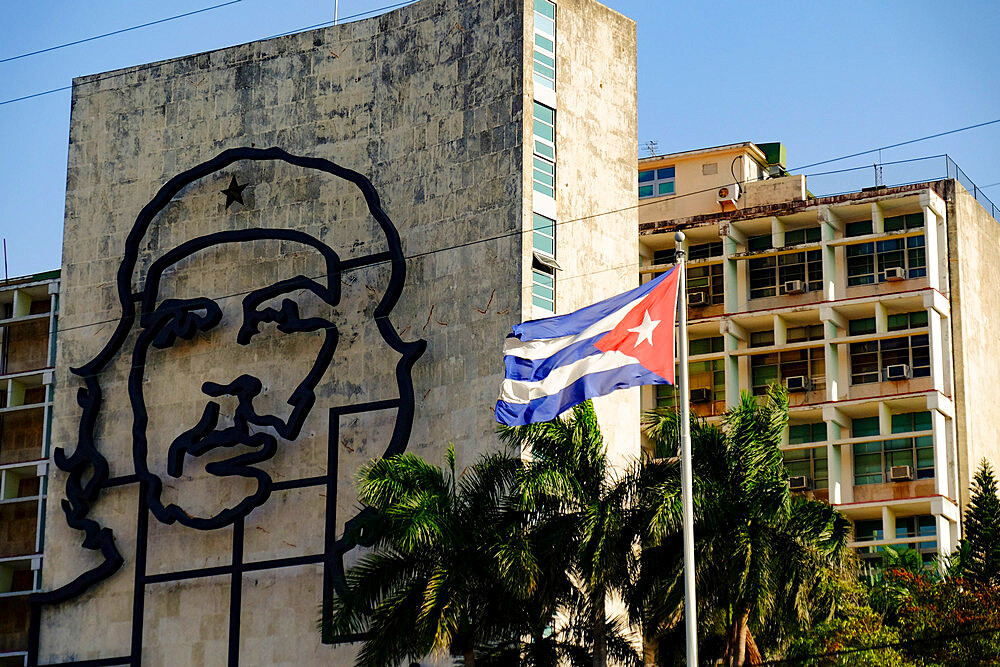 Giant sculpture of Che Guevara in Plaza De La Revolucion (Revolution Square), Havana, Cuba, West Indies, Central America