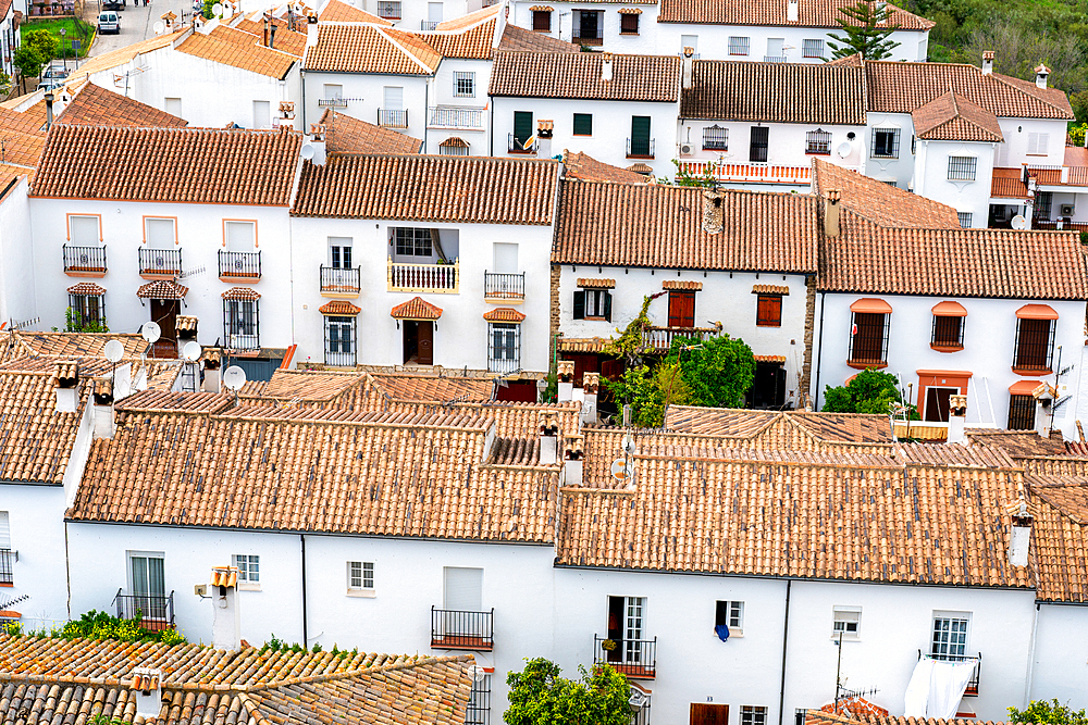 Traditional white houses of Zahara de la Sierra in Pueblos Blancos region, Andalusia, Spain, Europe