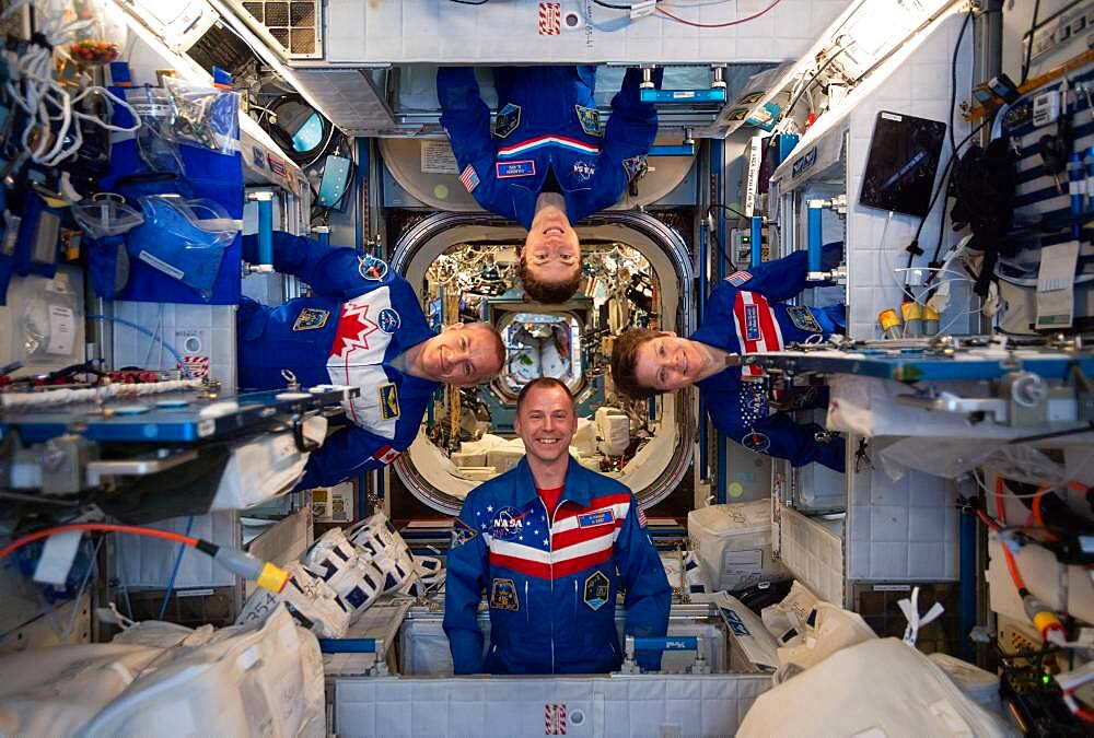 Expedition 59 Astronauts on the ISS