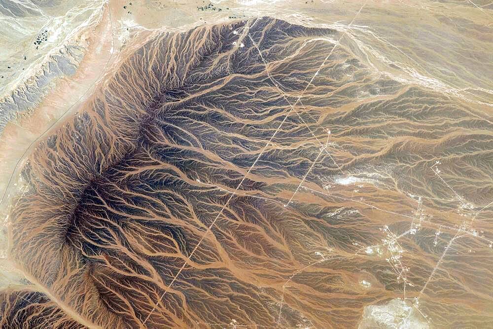 Water Imprints in Desert, Oman