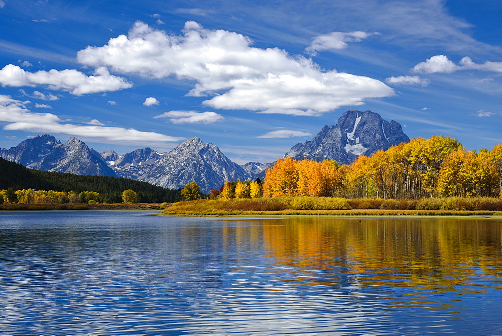 The Teton Range and Oxbow Bend on the Snake River in Grand Teton National Park, Wyoming.