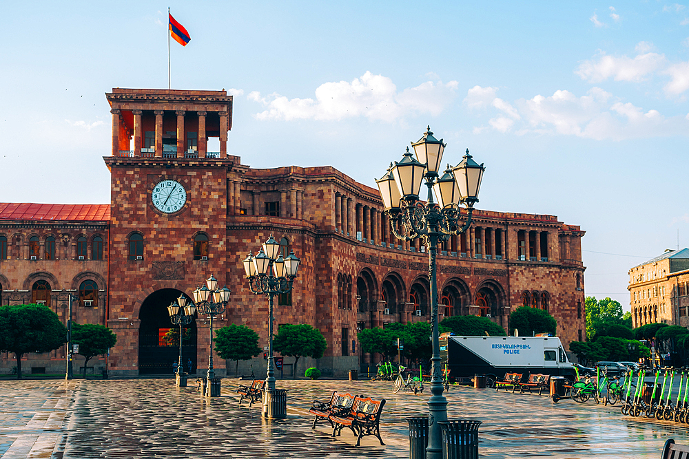 Republic Square and the Government Palace in Yerevan, Armenia (Hayastan), Caucasus, Central Asia, Asia