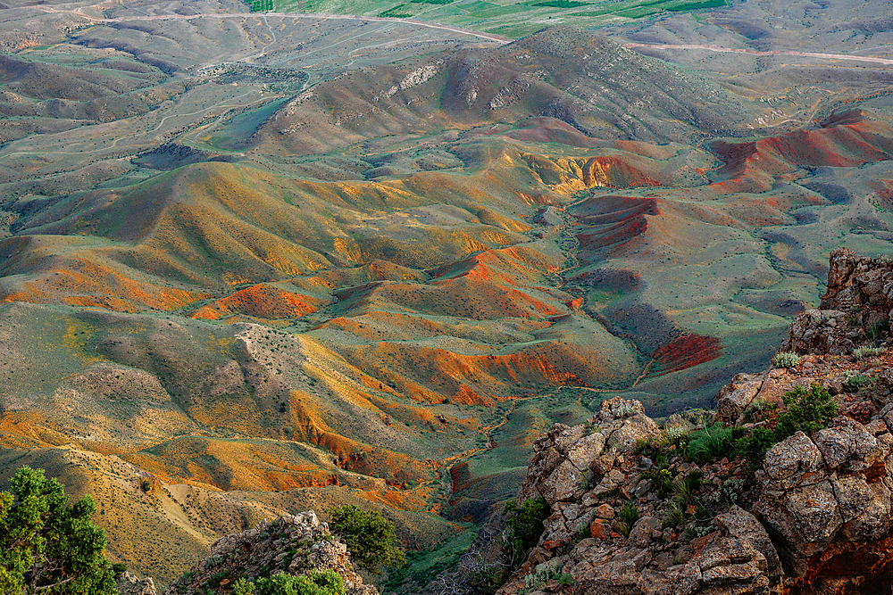 Hiking in Vayots Dzor, known for its red-hued mountains, Armenia (Hayastan), Caucasus, Central Asia, Asia