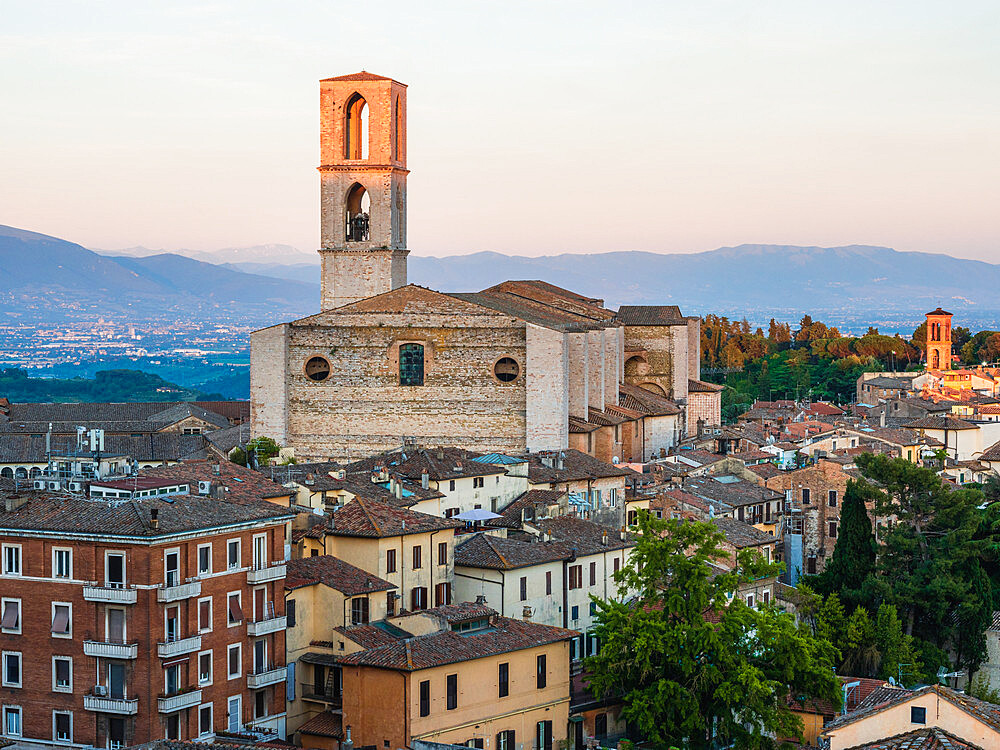 View of St. Domenico's Convent in Perugia from Giardini Carducci at sunset, Perugia, Umbria, Italy, Europe