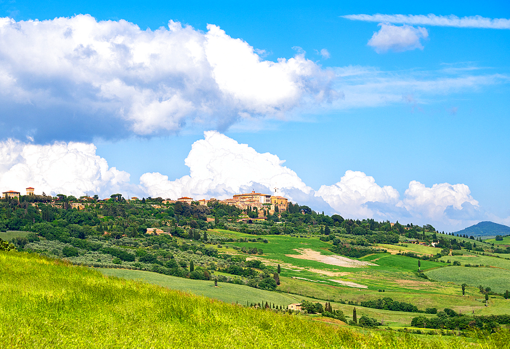 View towards a hilltop town of Pienza, Val d'Orcia, UNESCO, Tuscany, Italy