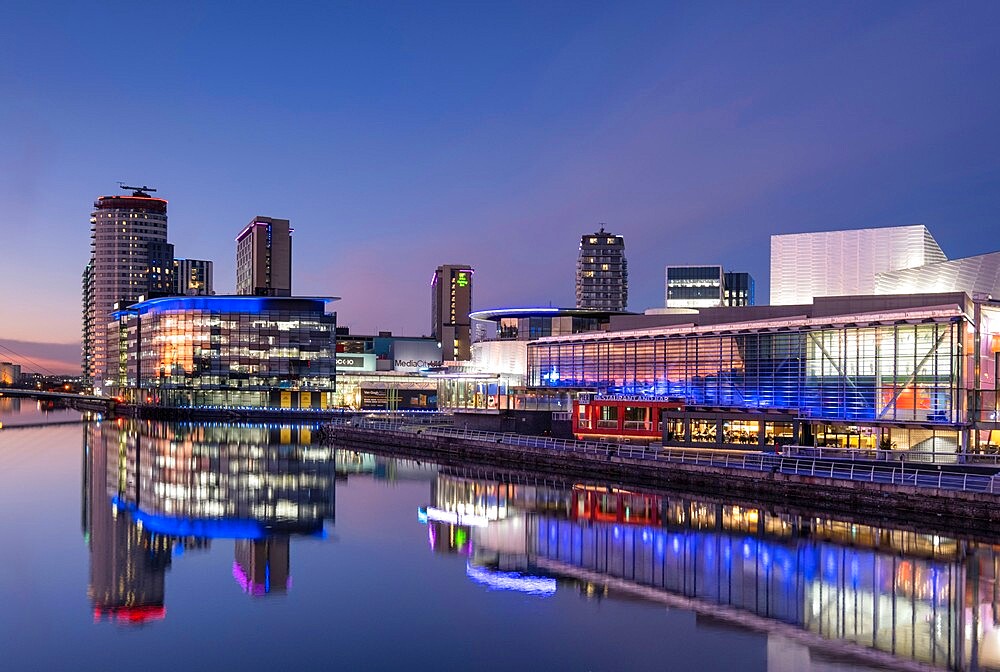 The Lowry Centre and MediaCityUK at night, Salford Quays, Salford, Manchester, England, United Kingdom, Europe