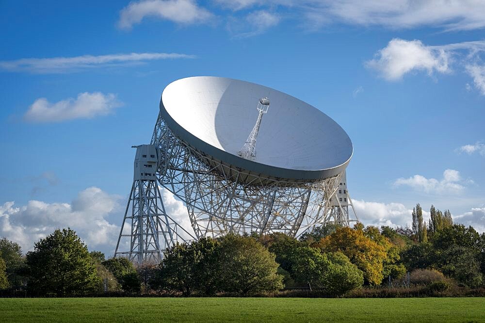 The Lovell Radio Telescope, Jodrell Bank, near Goostrey, Cheshire, England, UK