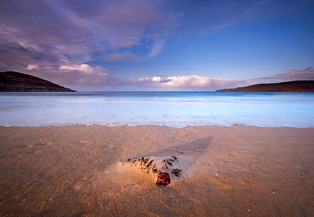 Red Stone, Torrisdale Bay, near Torrisdale, Sutherland, Scottish Highlands, Scotland, United Kingdom, Europe