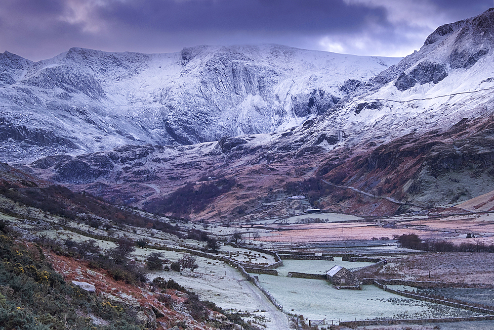 Frosty morning in the Nant Ffrancon valley backed by the Glyderau Mountains, Snowdonia National Park, Eryri, North Wales, United Kingdom, Europe