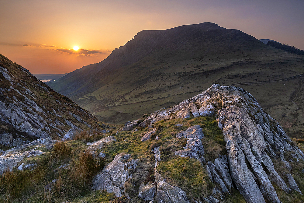 Mynydd Mawr from Clogwyngarreg at sunset, Snowdonia National Park, Eryri, North Wales, United Kingdom, Europe