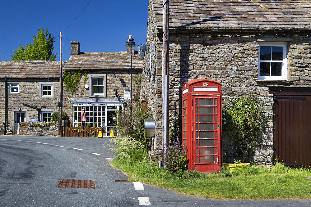 The beautiful Village of Thwaite, Swaledale, Yorkshire Dales National Park, Yorkshire, England, United Kingdom, Europe