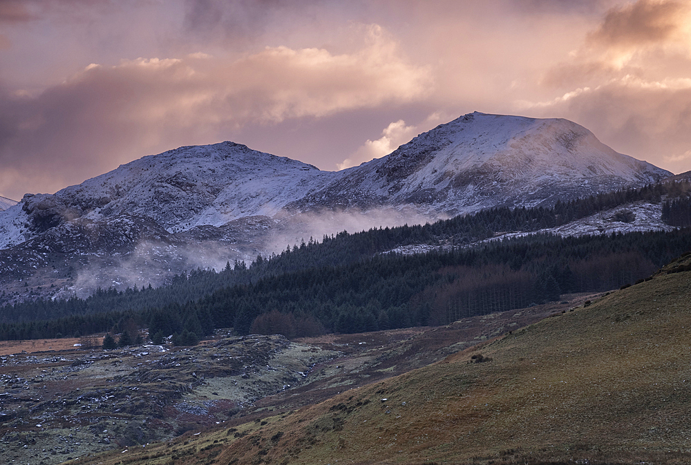 Moel yr Ogor and Moel Lefn at sunset, Snowdonia National Park (Eryri), North Wales, United Kingdom, Europe