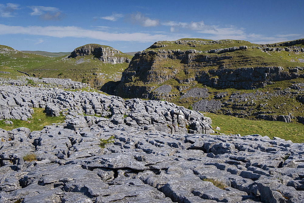 Limestone Pavement above Watlowes Dry Valley, near Malham, Yorkshire Dales National Park, Yorkshire, England, United Kingdom, Europe