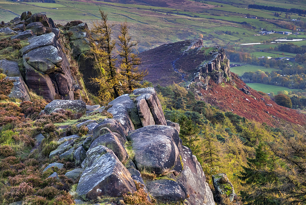 Hen Cloud from The Roaches rock formation in autumn, near Leek, Peak District National Park, Staffordshire Moorlands, Staffordshire, England, United Kingdom, Europe