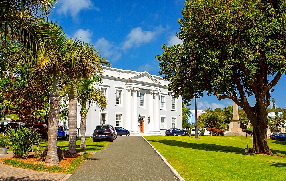 The Cabinet Office Building, on Front Street, houses the Office of the Premier of Bermuda appointed by the Governor, and leads Bermuda's locally elected Government, Hamilton, Bermuda, Atlantic, North America