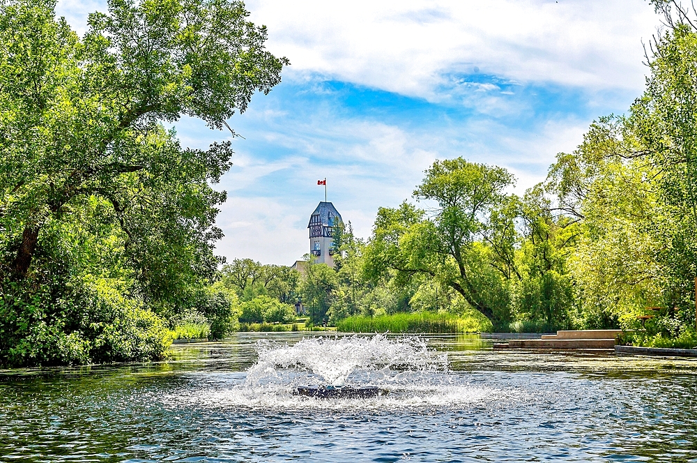 The Riley Family Duckpond with the 1930s Pavilion behind, Assiniboine Park, Winnipeg, Manitoba, Canada, North America