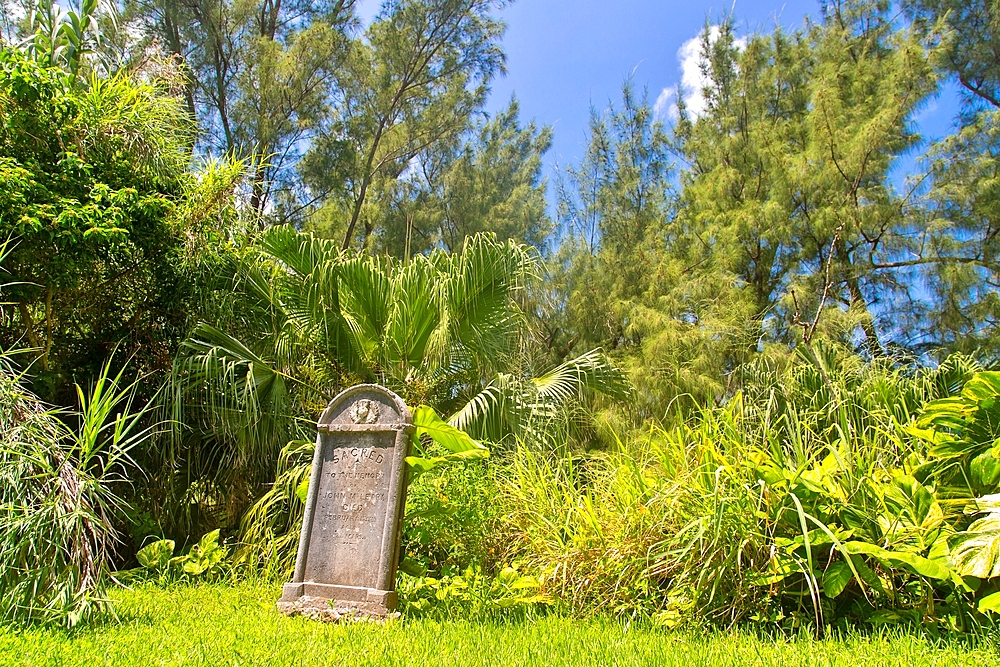 The Convict Cemetery, containing graves of 19th century convicts transported from UK, 13 marked, Sandys, Bermuda, Atlantic, North America