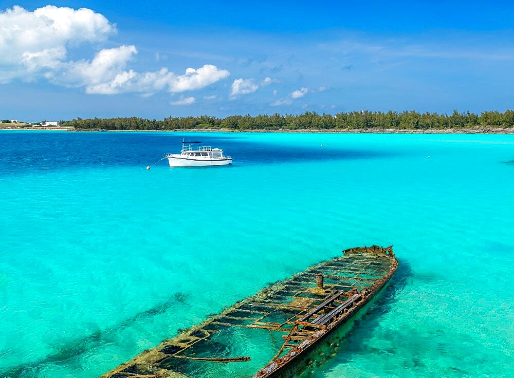 Castle Harbour, Bermuda. The wreck of the Sea Fern deliberately sunk in 1930 as a breakwater for a deep sea diving expedition.