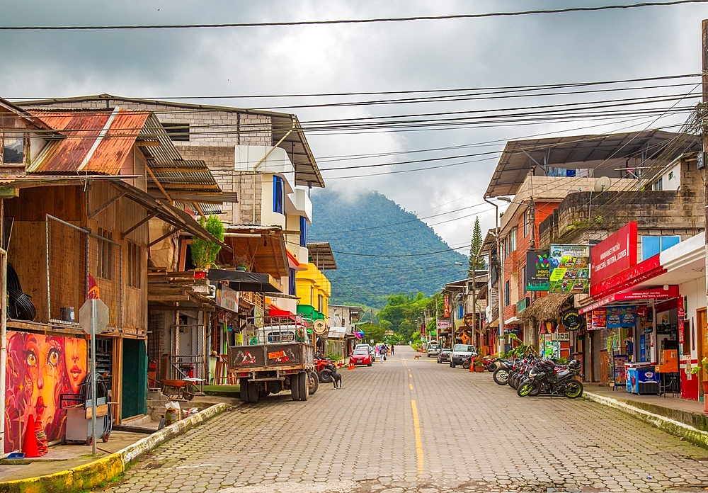 Town centre, Mindo, a centre for tourism in the Cloud Forest involving zip lining, rafting, bird watching and nature tours, Mindo, Ecuador, South America