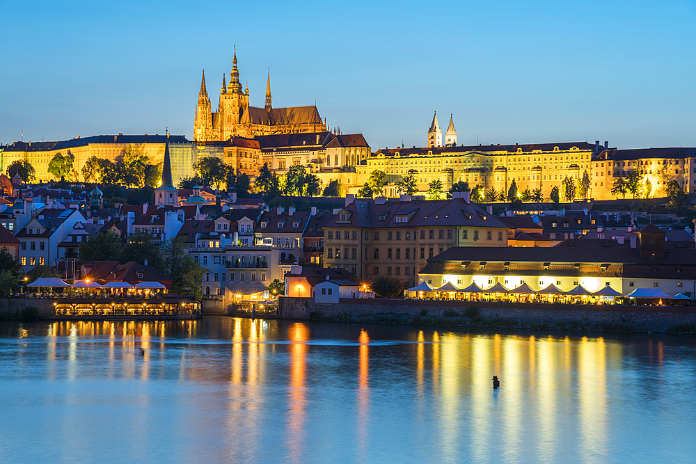 Illuminated Prague Castle at twilight, UNESCO World Heritage Site, Prague, Bohemia, Czech Republic (Czechia), Europe